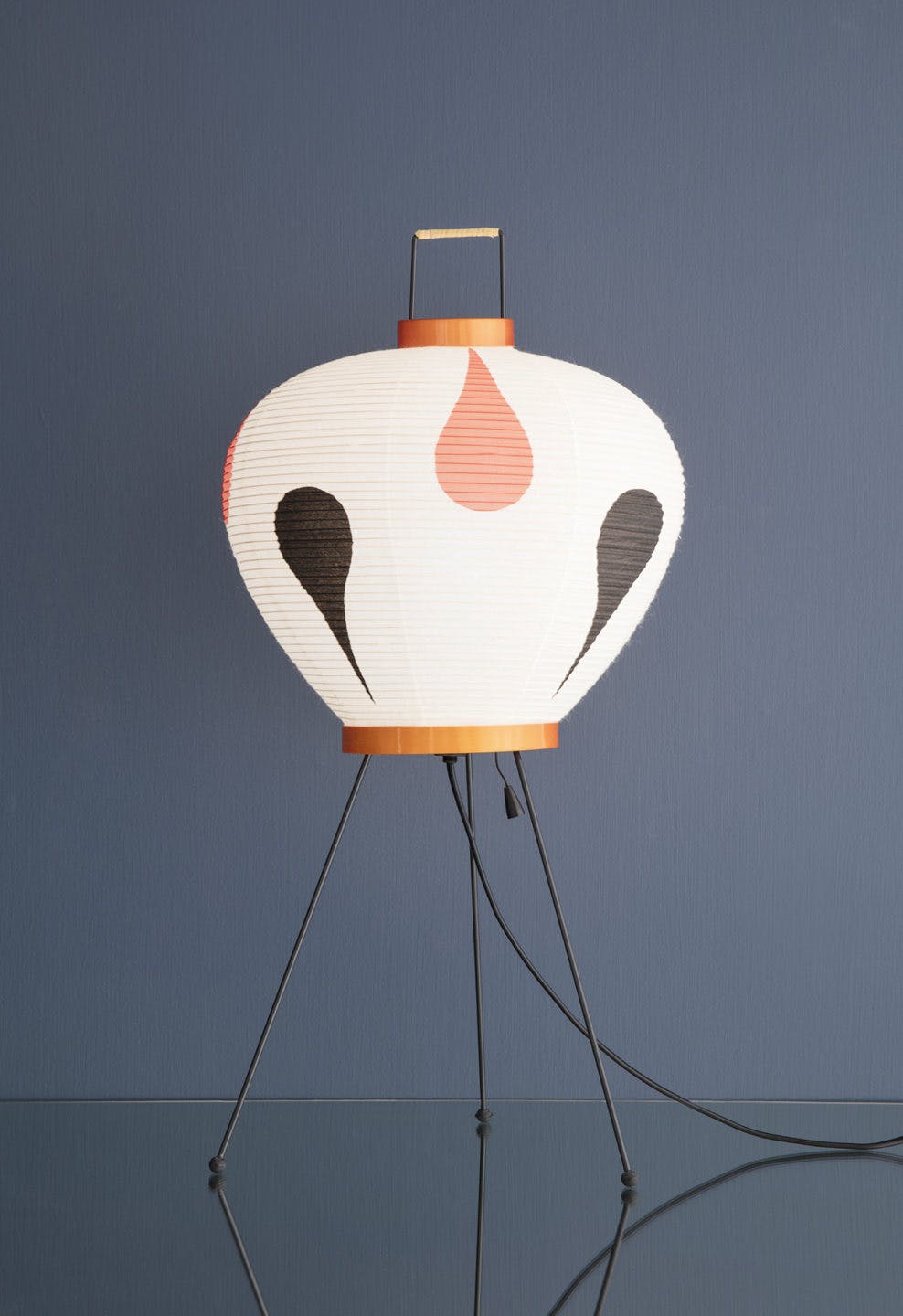akari 3ad table lamp with paper shade 988x1440
